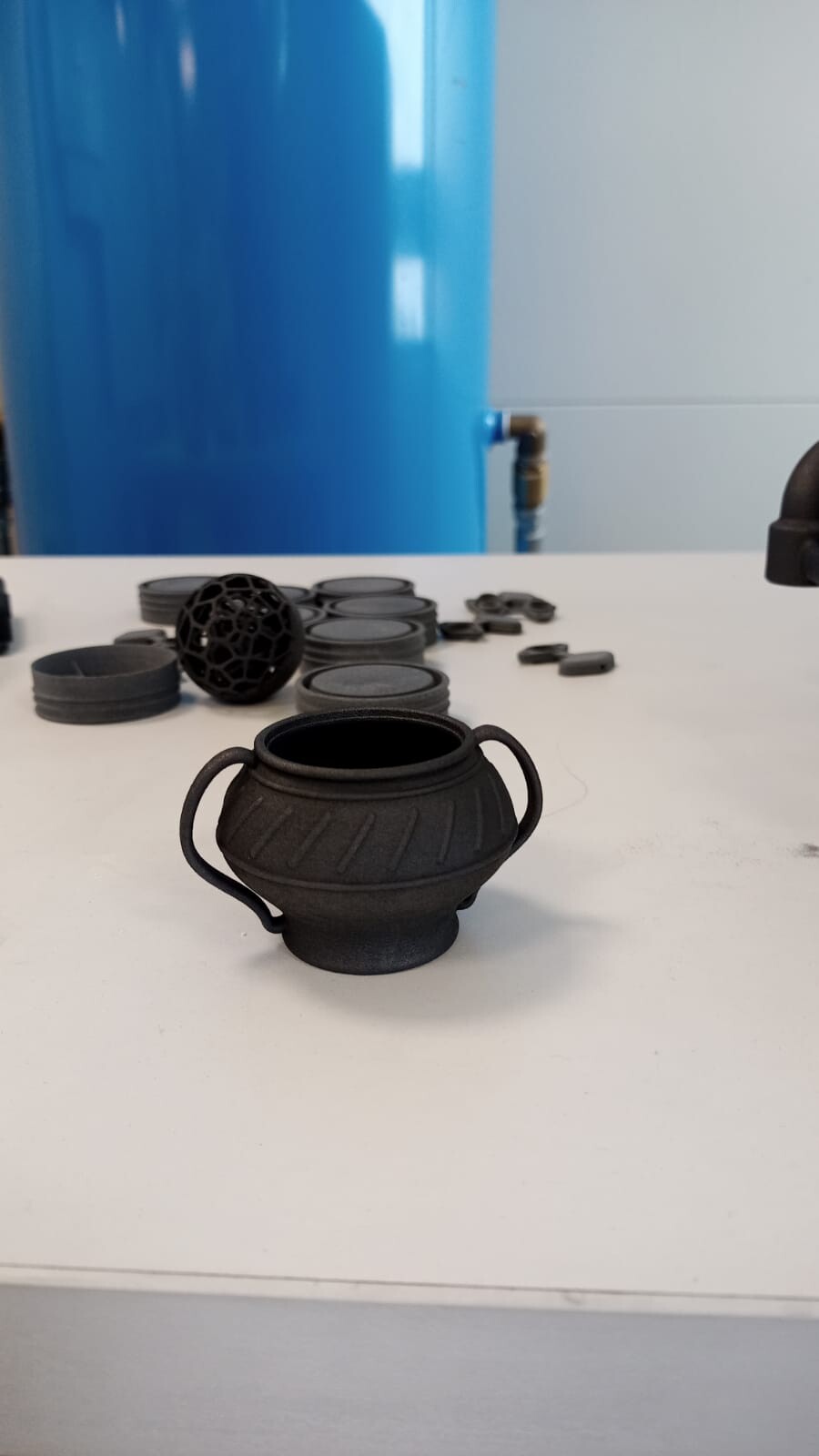 Pot printed with a Multi jet Fusion printer 
