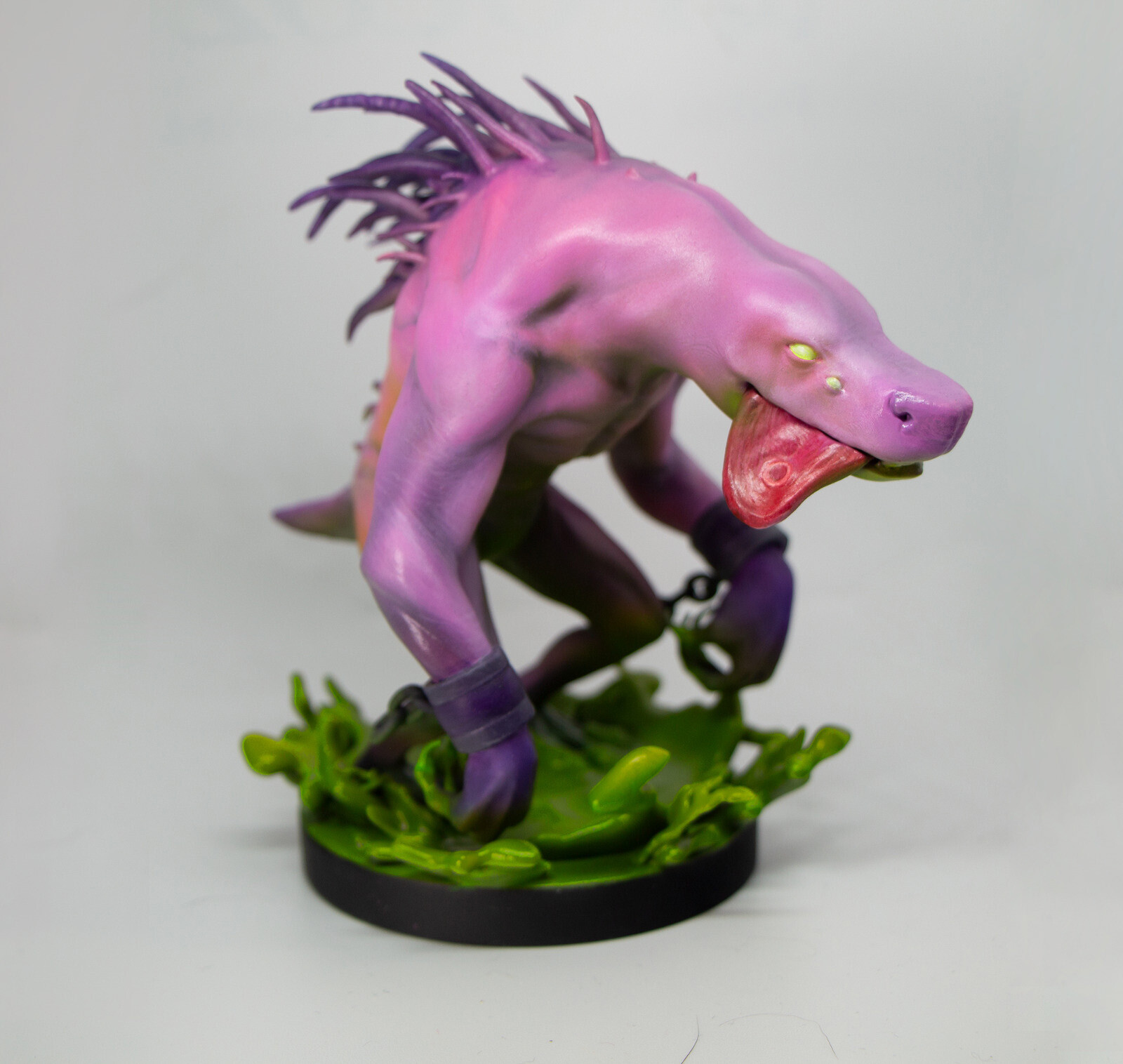 d-ario-c-acrid-figure-from-risk-of-rain-2