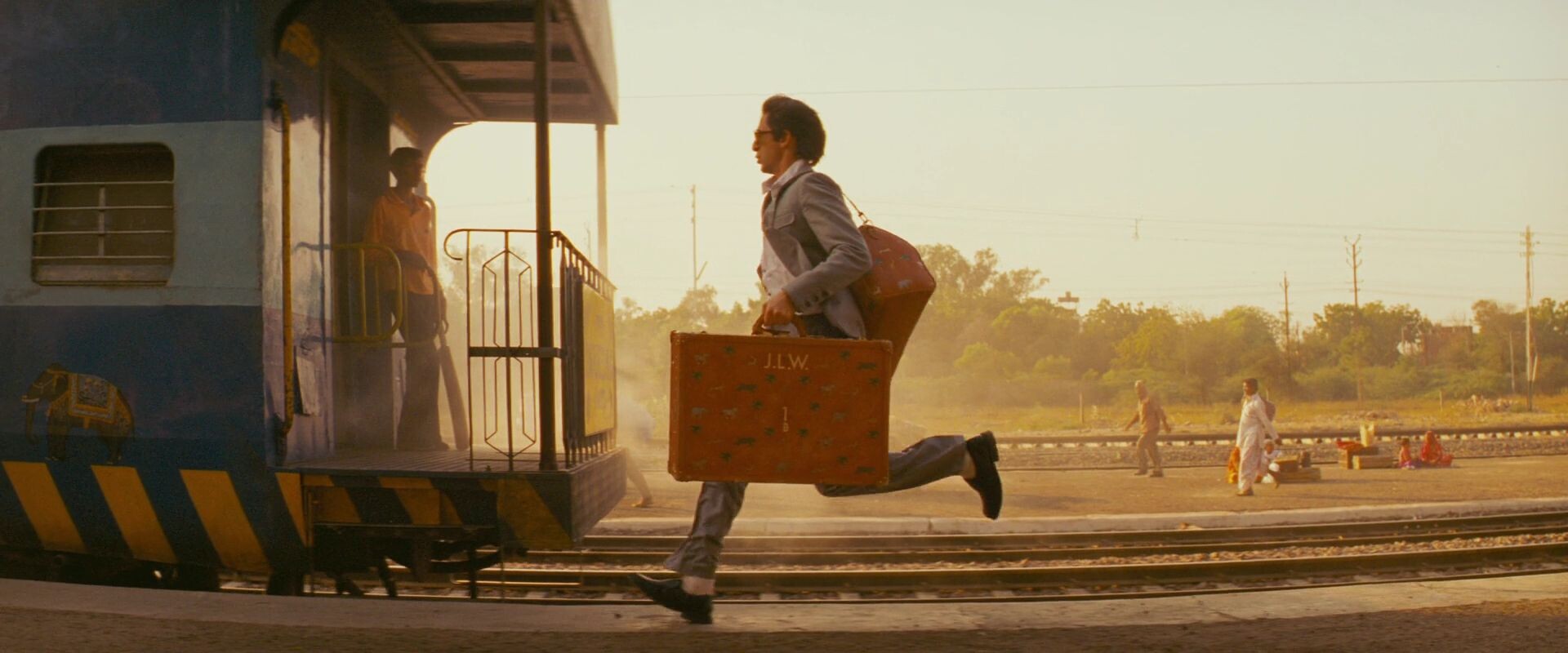 Darjeeling Limited' crammed with baggage, goes nowhere