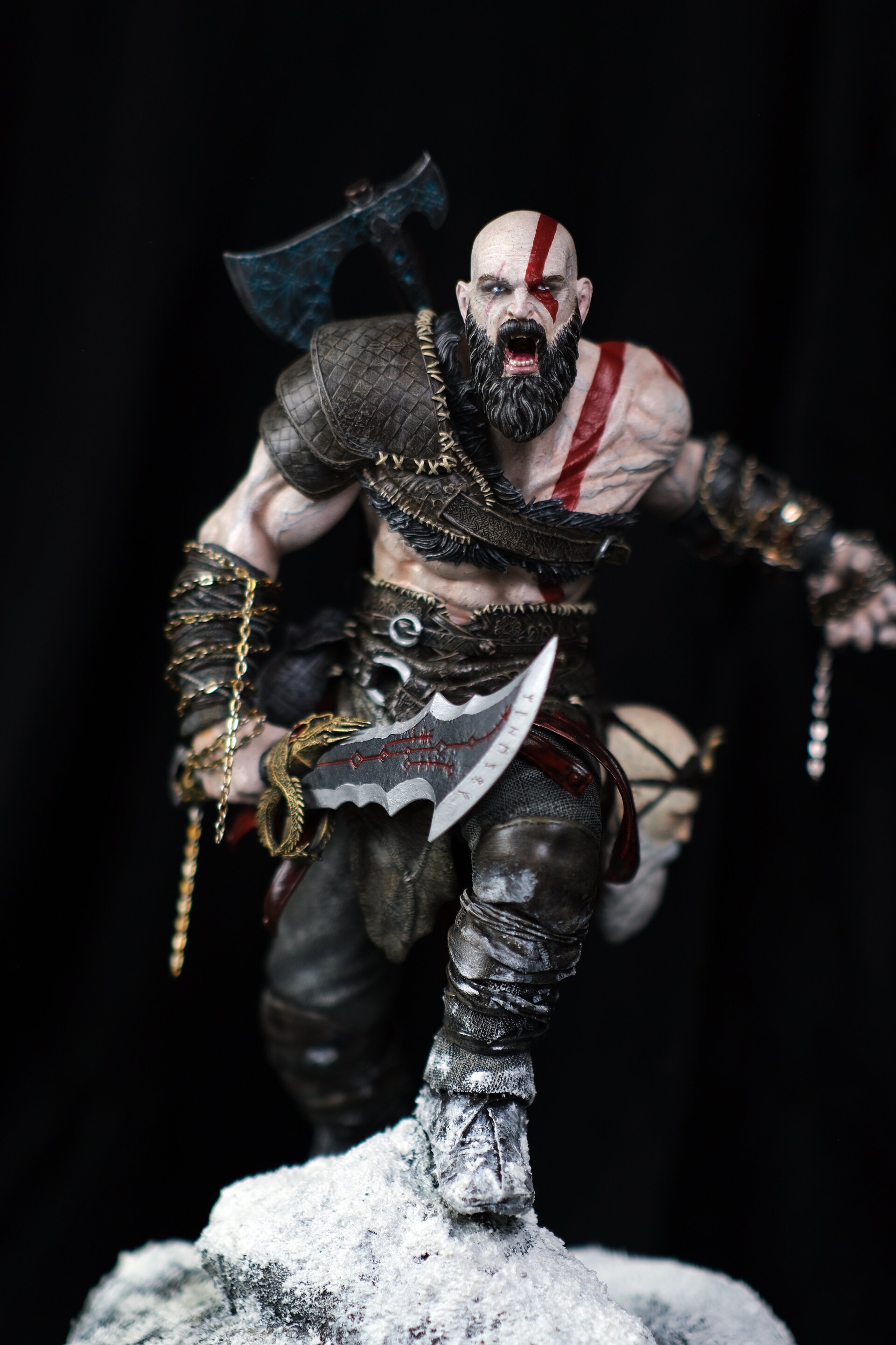 artstation-god-of-war-ragnarok-kratos-fanart-statue