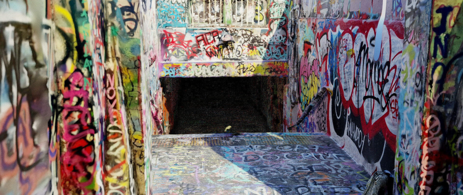 ArtStation Graffiti tunnel