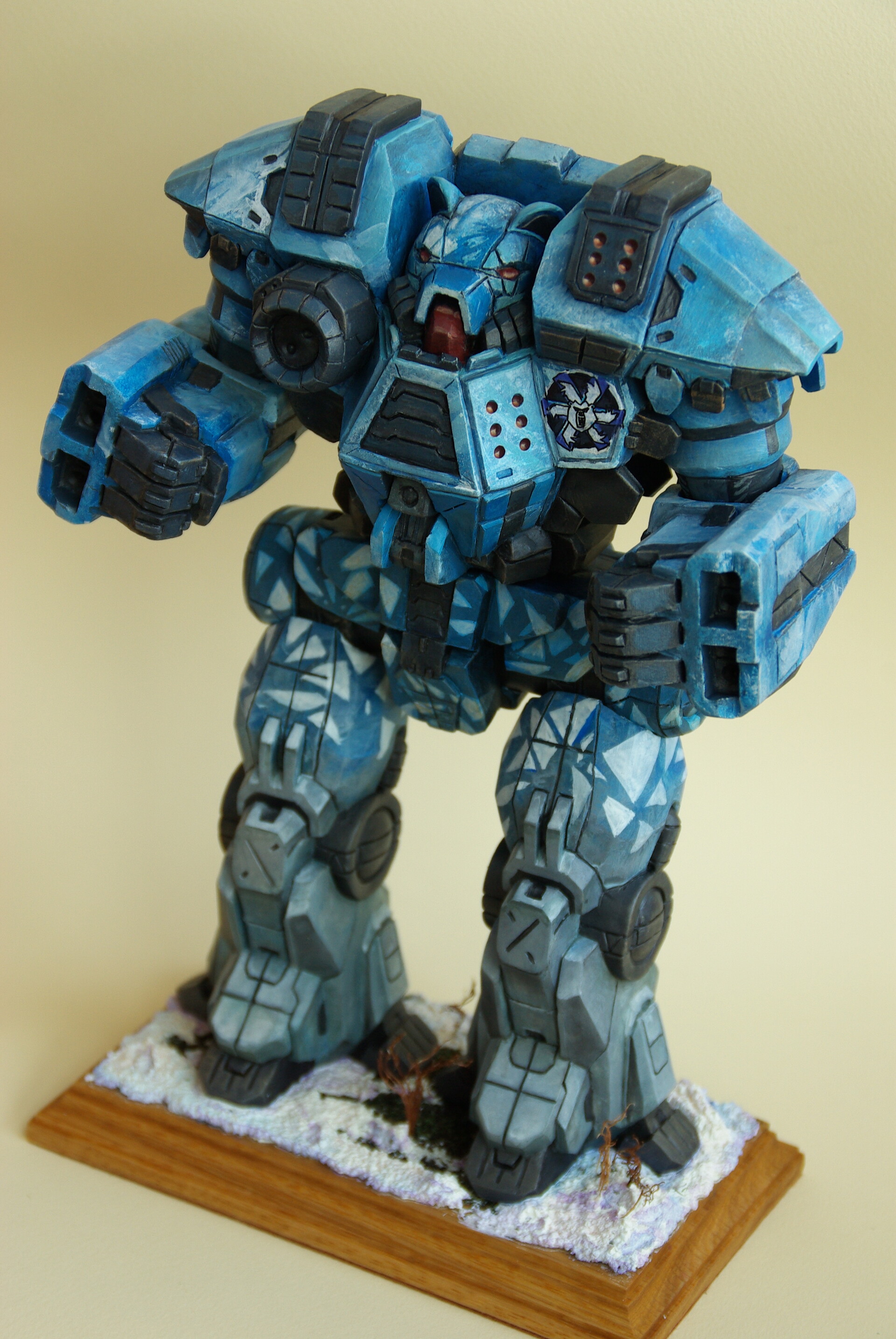 ArtStation MechWarrior figurine