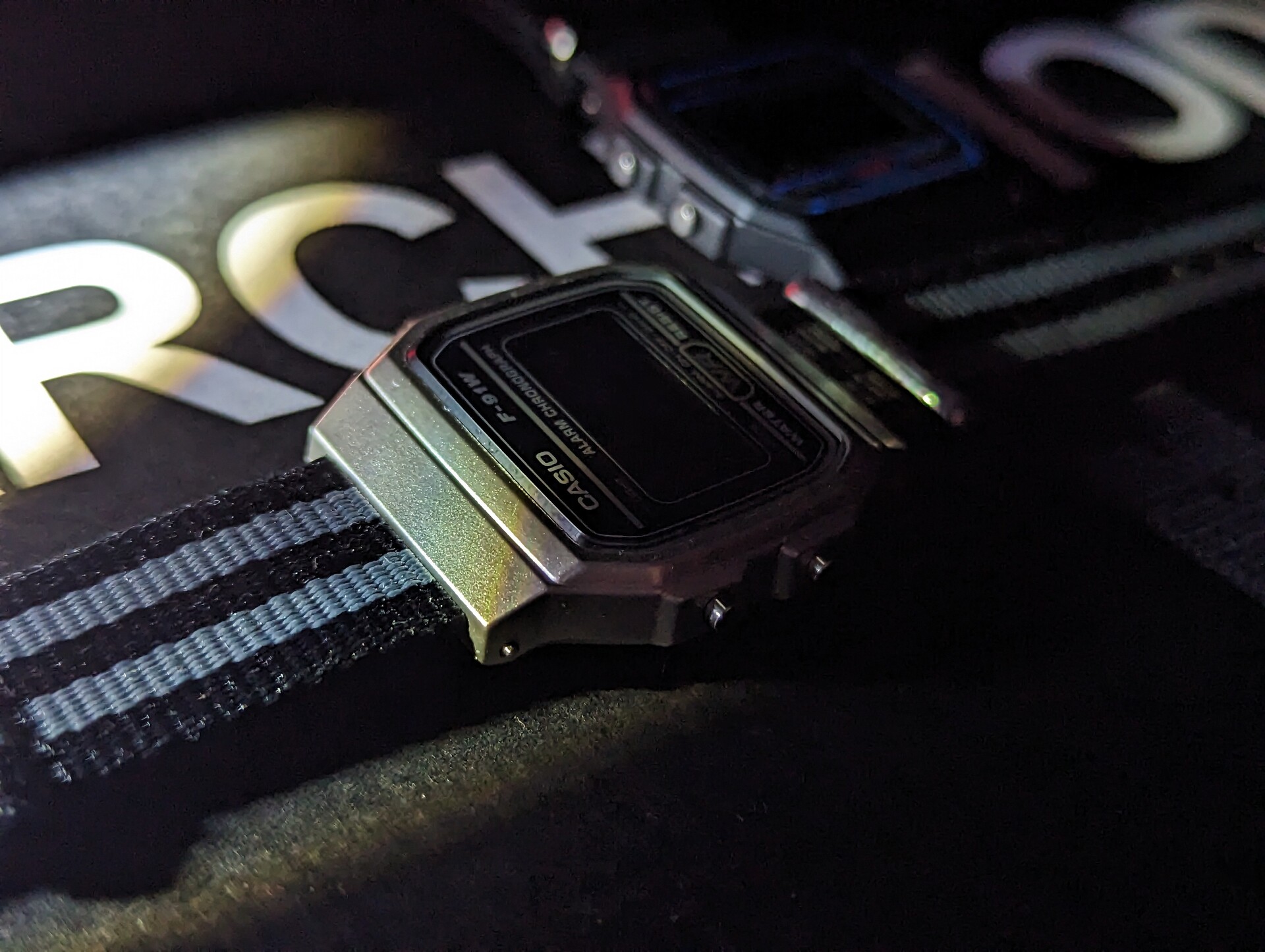 Casio f91w deals custom