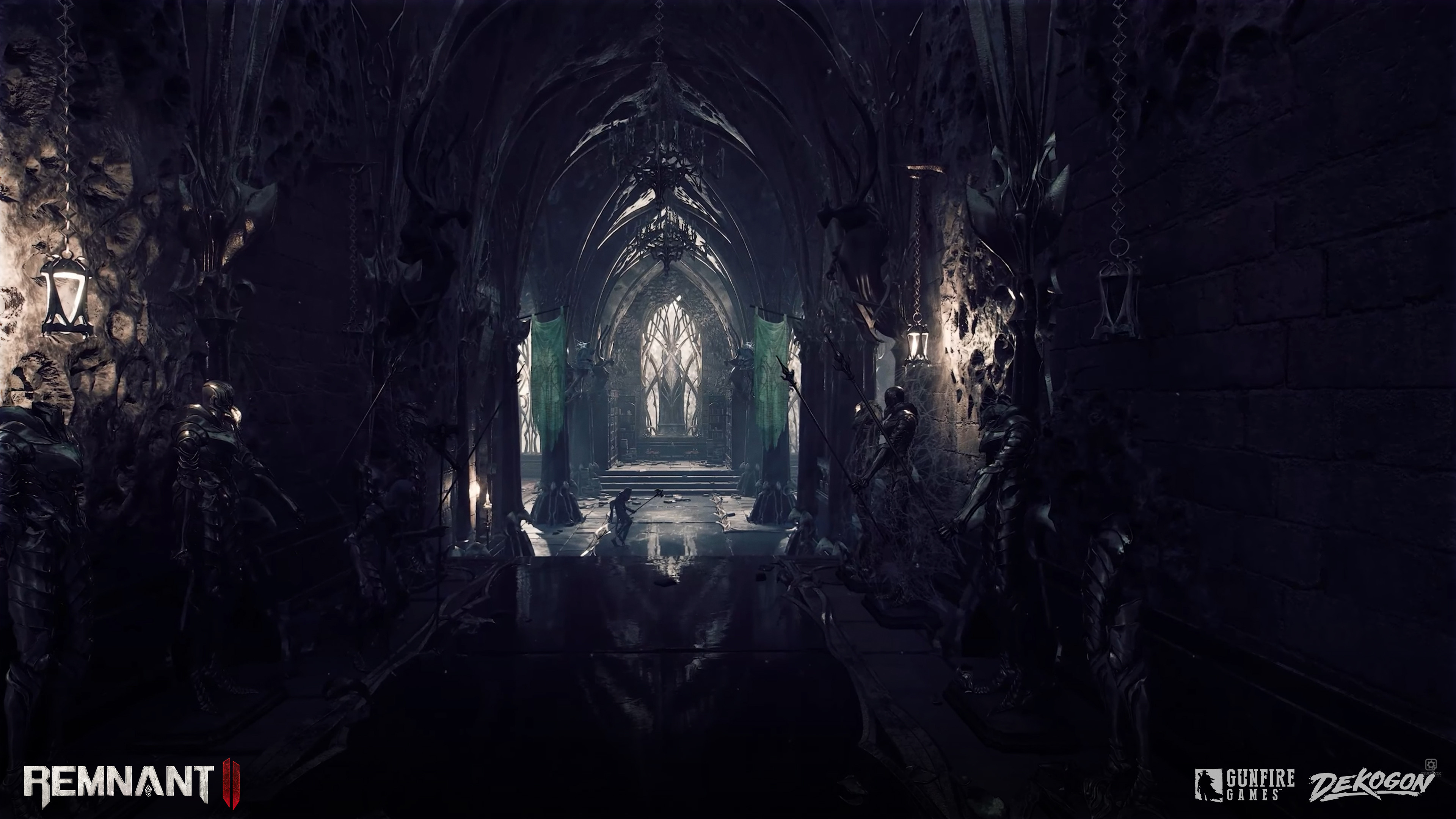 You can see the lanterns hanging from the walls along with the Fae crossed armed statue at the very end of the hall which I also did.
