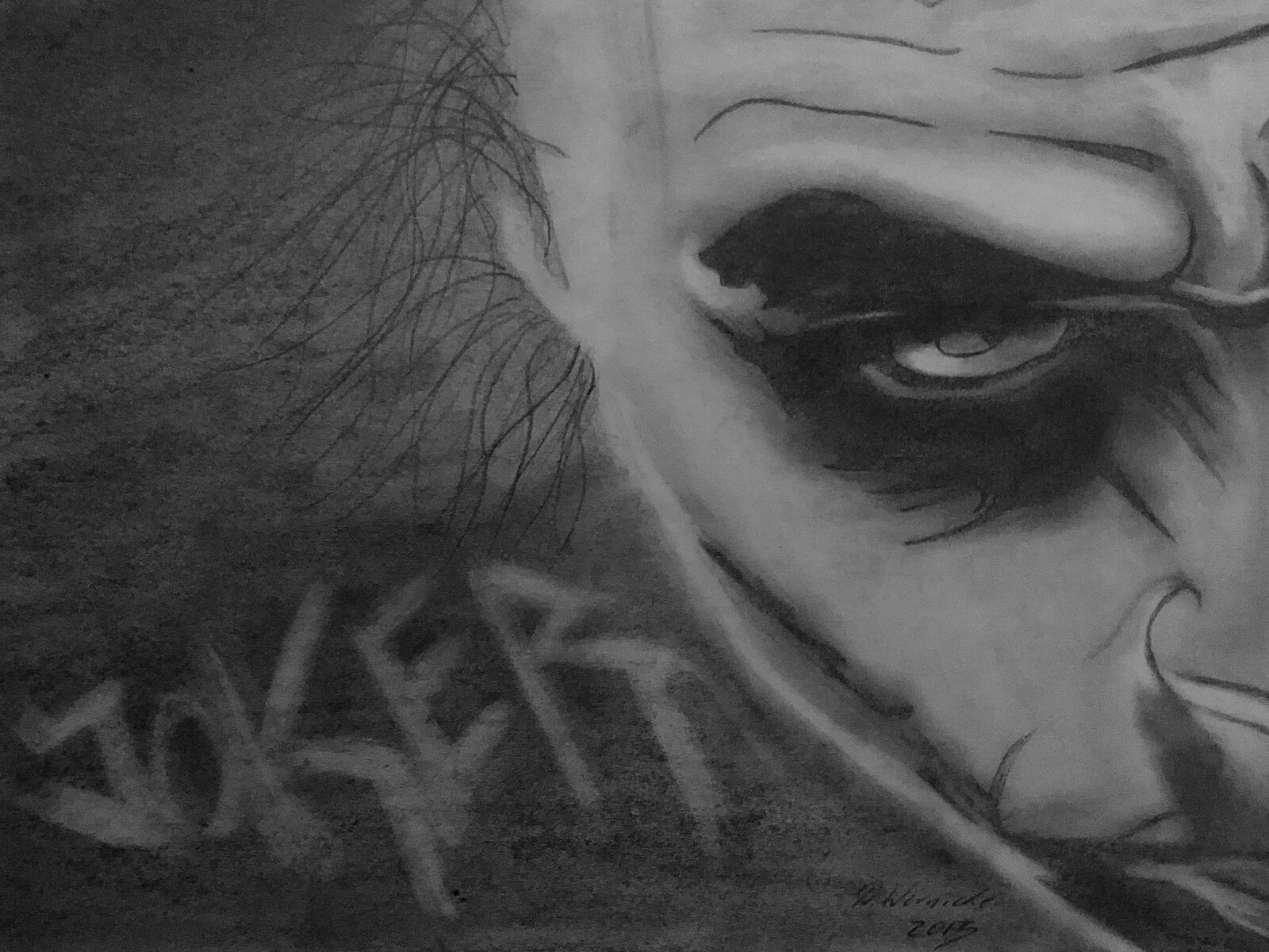 Joker (2013, DIN A4)

Another try on this guy. Heath Ledger was the best Joker of all time - change my mind!