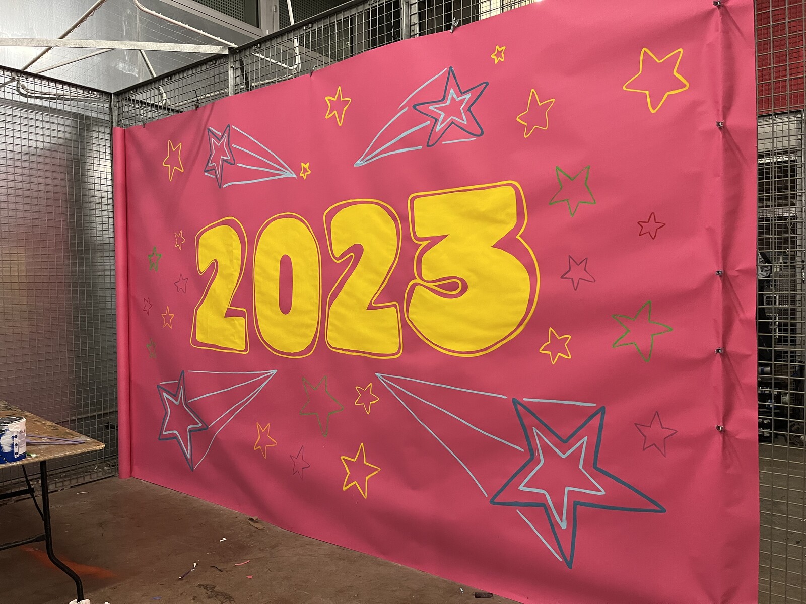 Saturday Mash-Up Live! (2023)
Giant burst through banner.