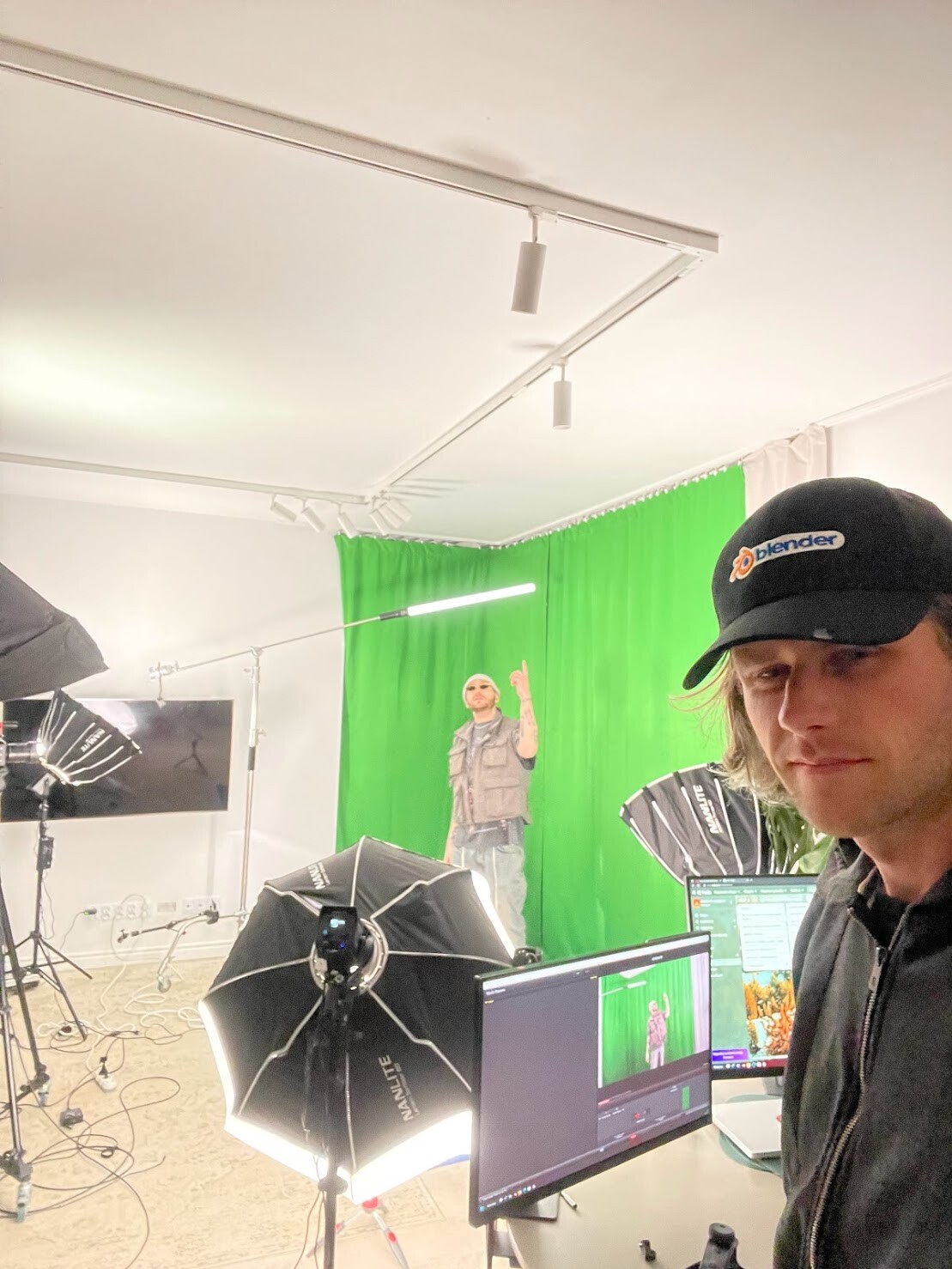 At the set with GEDZ and his team!