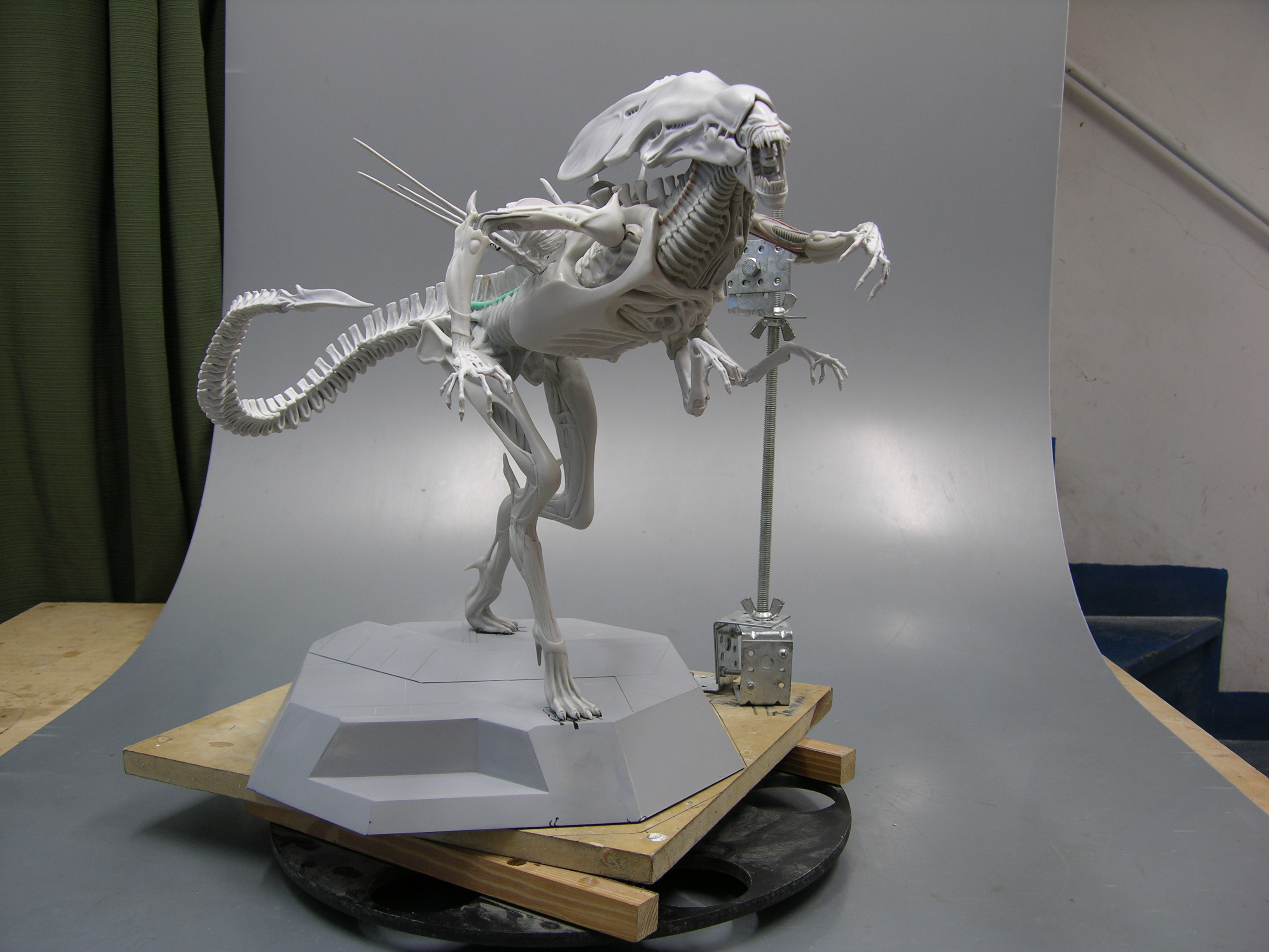 ALIEN QUEEN 完成モデル 1:12スケール SVM-47 ALIEN QUEEN 完成モデル 1:12スケール SVM-47