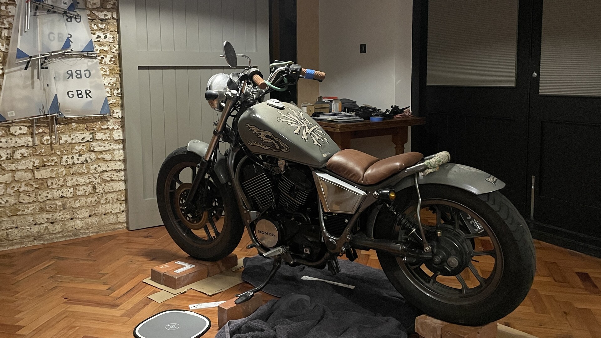 Vt500 bobber clearance