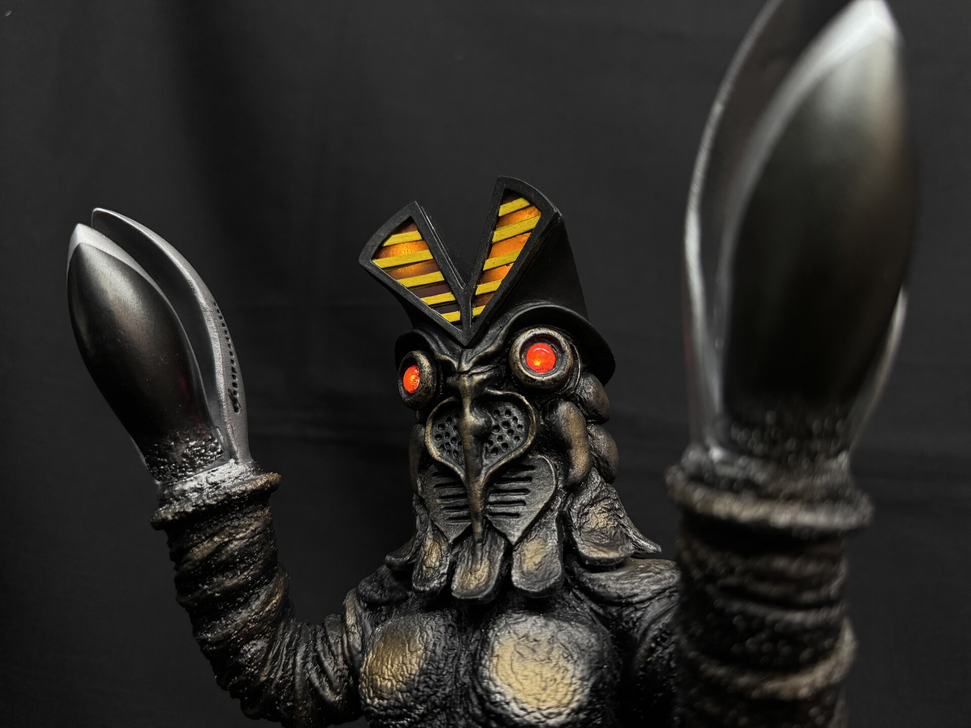 ArtStation - Baltan Seijin Jr Art Statue (One-Off) 宇宙忍者バルタン星人Jr 完成品