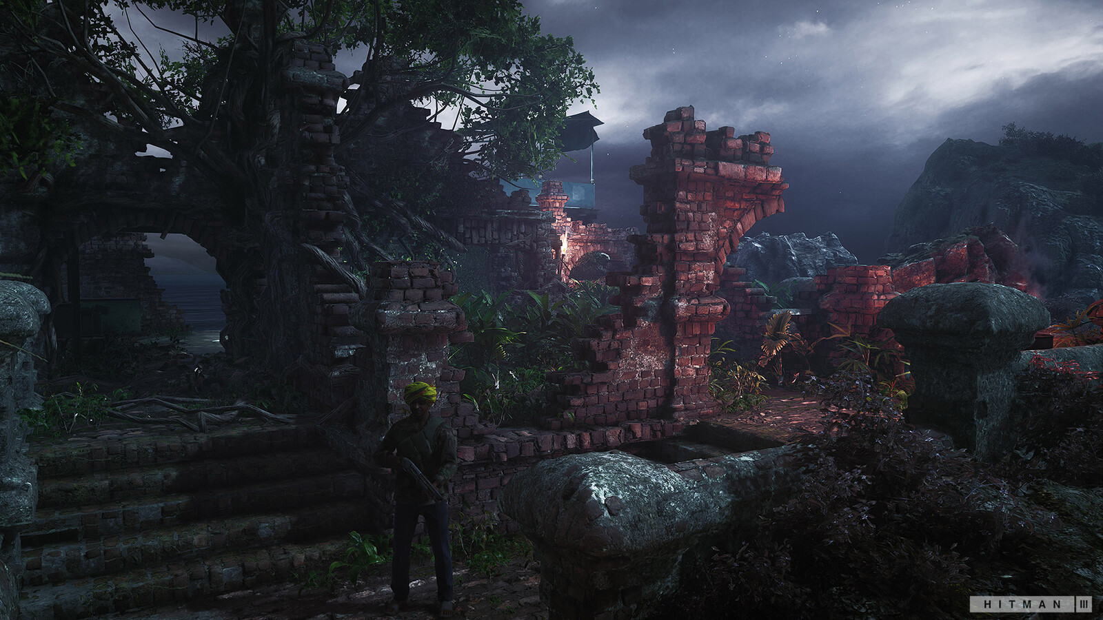 One part of the colonial ruins is taken over by pirates