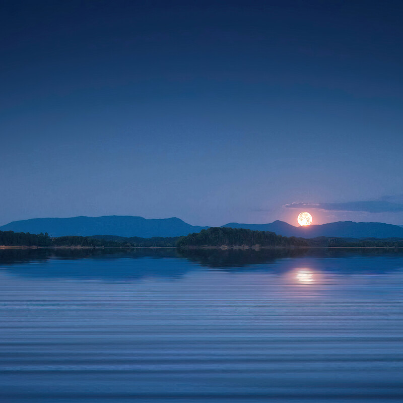 The Strawberry Moon