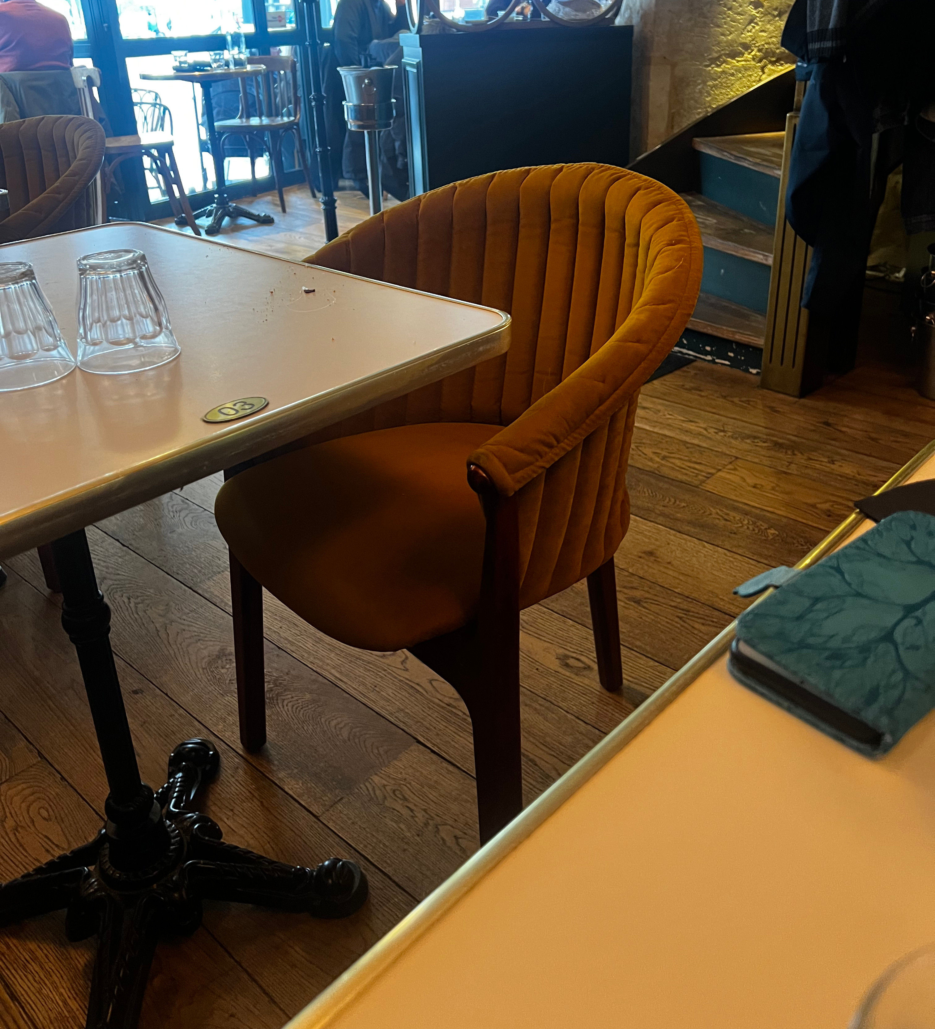 comfy chair reference Bouillon du Marche, Niort France
