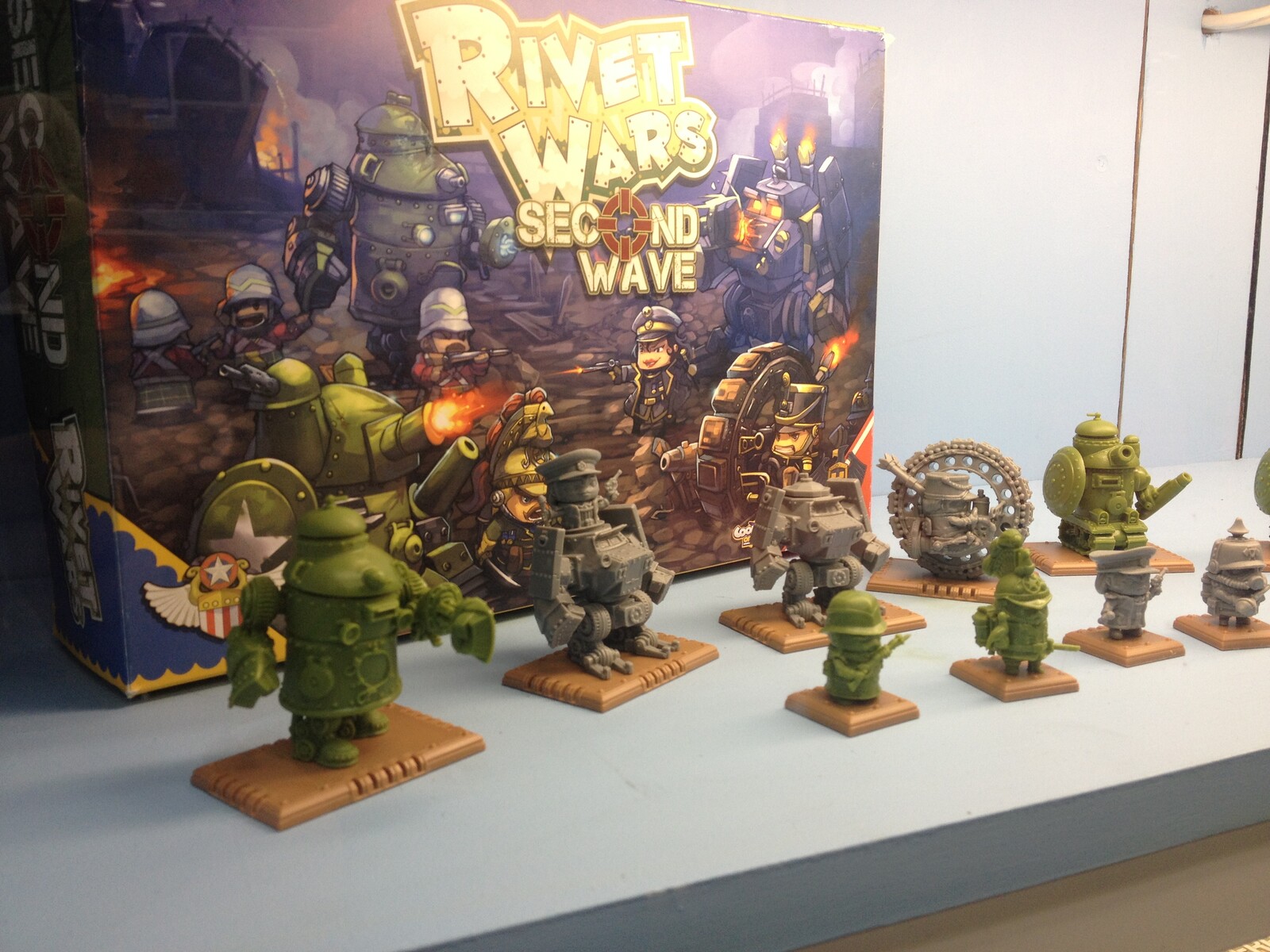 The first core miniatures to come back from the factory in China.