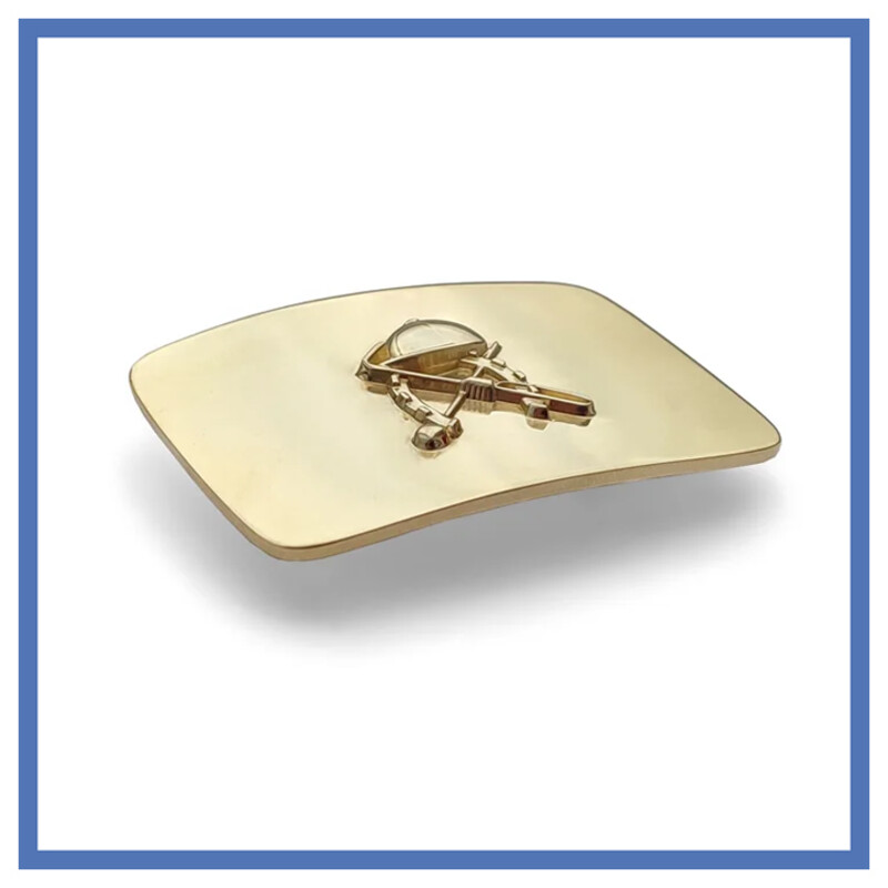 Jockey belt buckle jockey club
