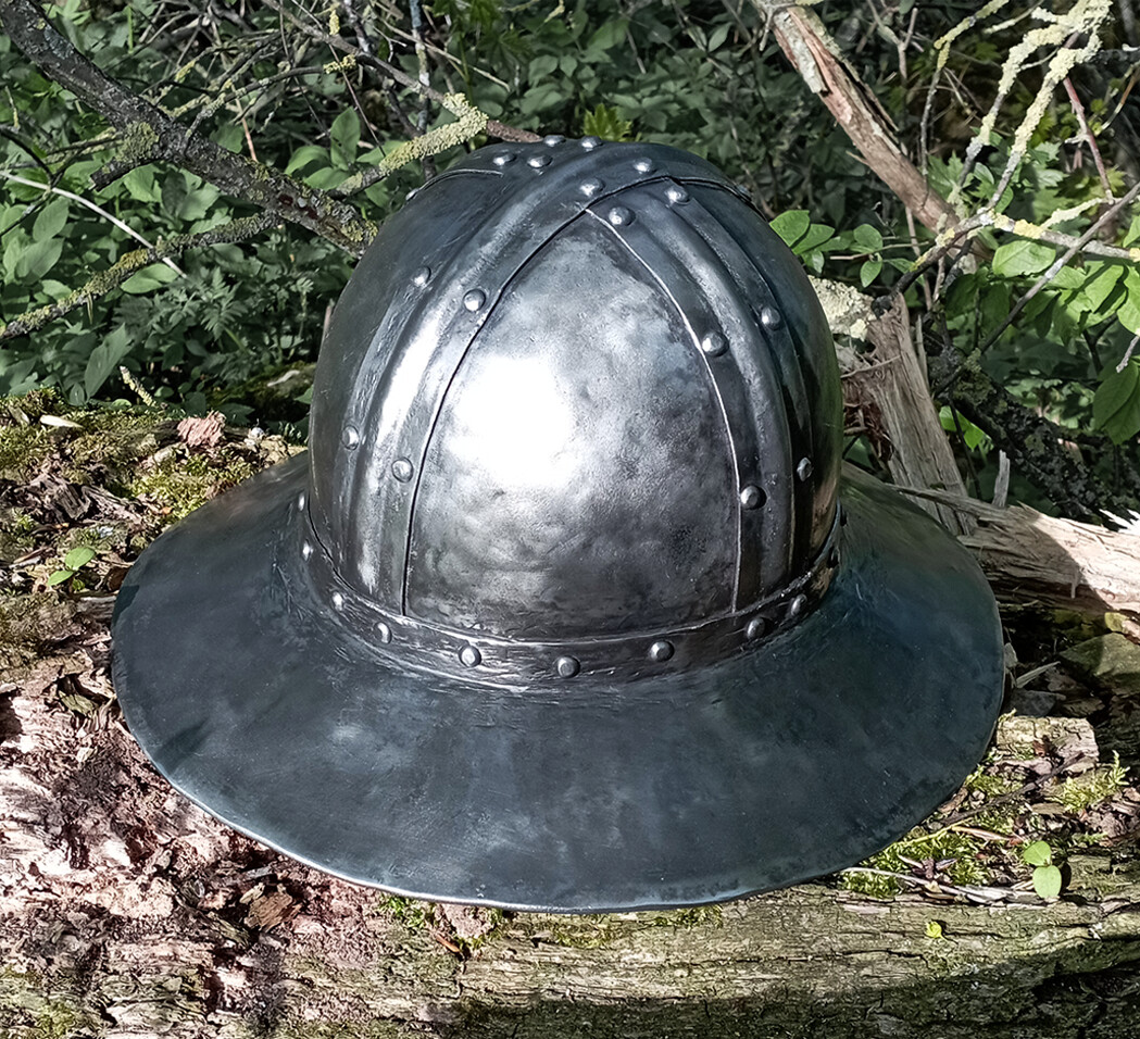 Kettle hat forged myself (outside)