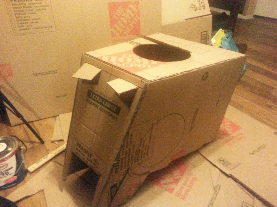 Star Wars AT-ST costume made out of cardboard. By Dale Jackson | StratoArt.com