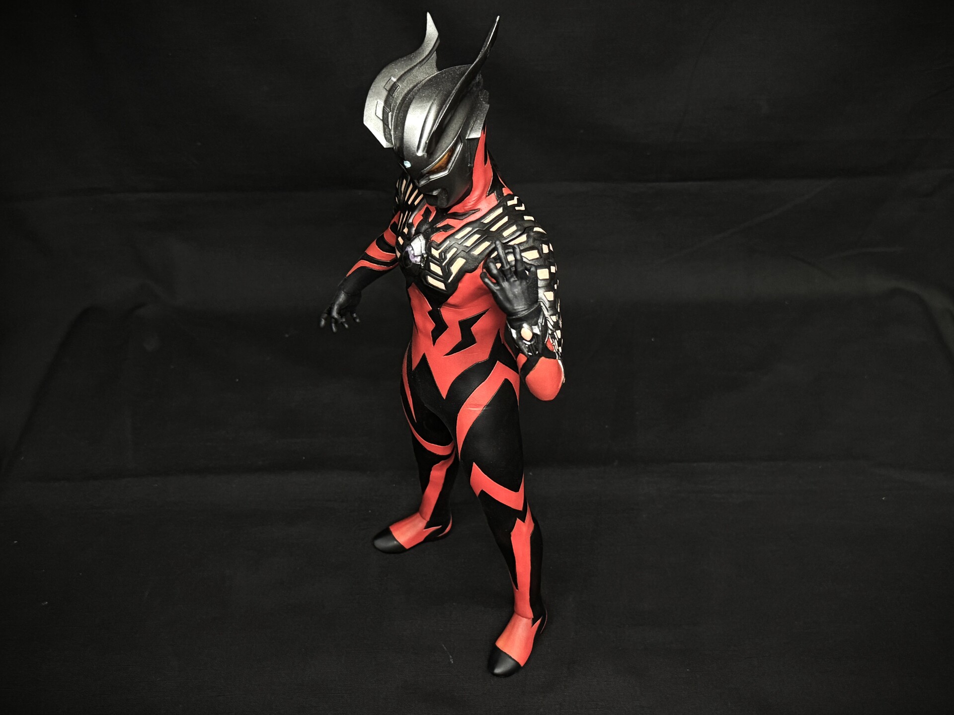 ArtStation - Ultraman Zero Darkness Art Statue ウルトラマン