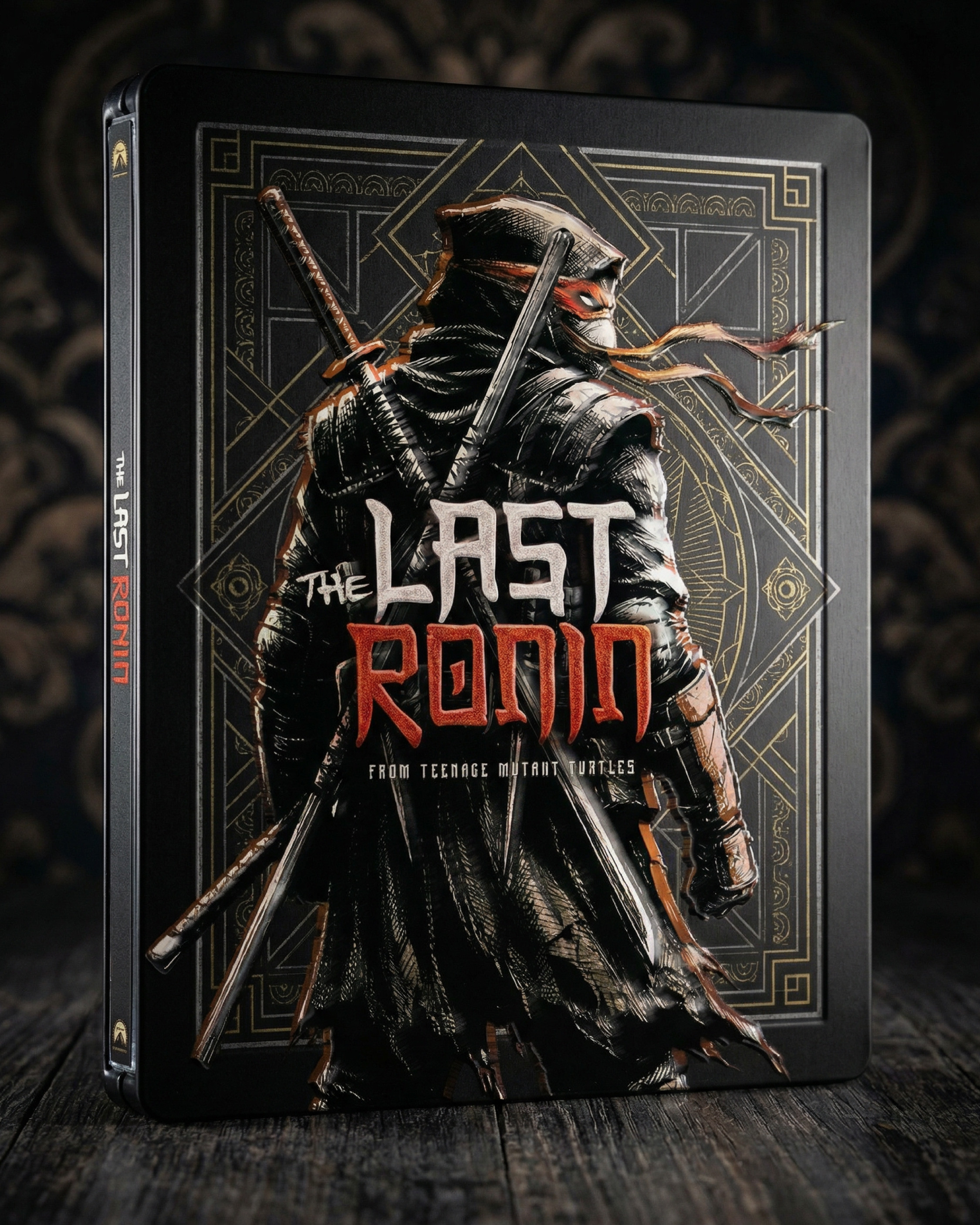 A refined alternate steelbook design incorporating ornamental line work and premium detailing, offering a deluxe collector variant while maintaining brand consistency