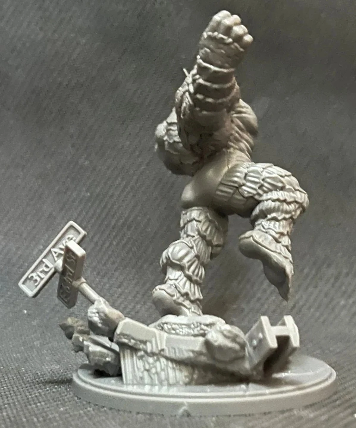 Final plastic with fist options for Abomination