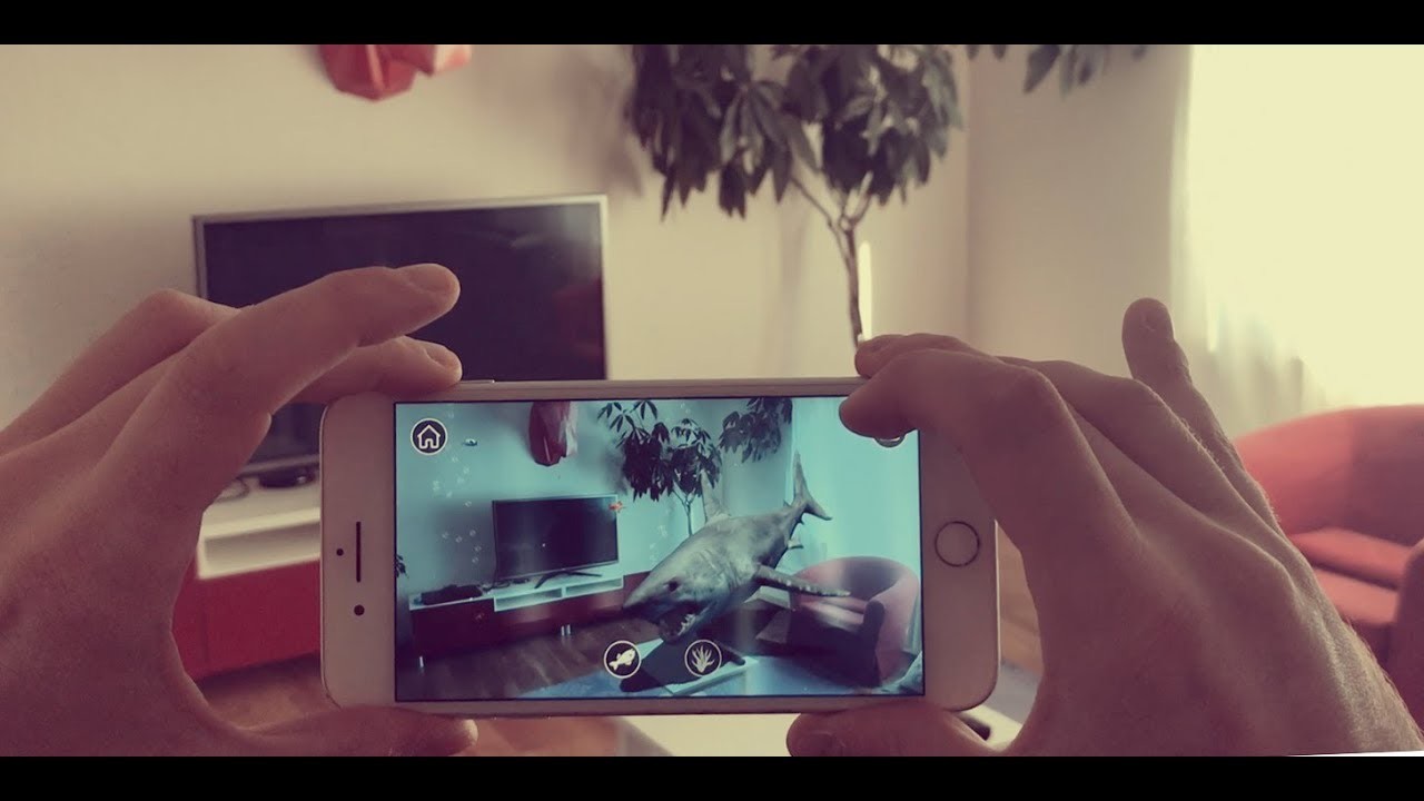 "AR Shark Deco" for iPhone