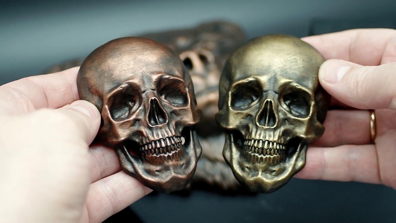 Human skull relief. Faux bronze, copper - Nikolay Vorobyov