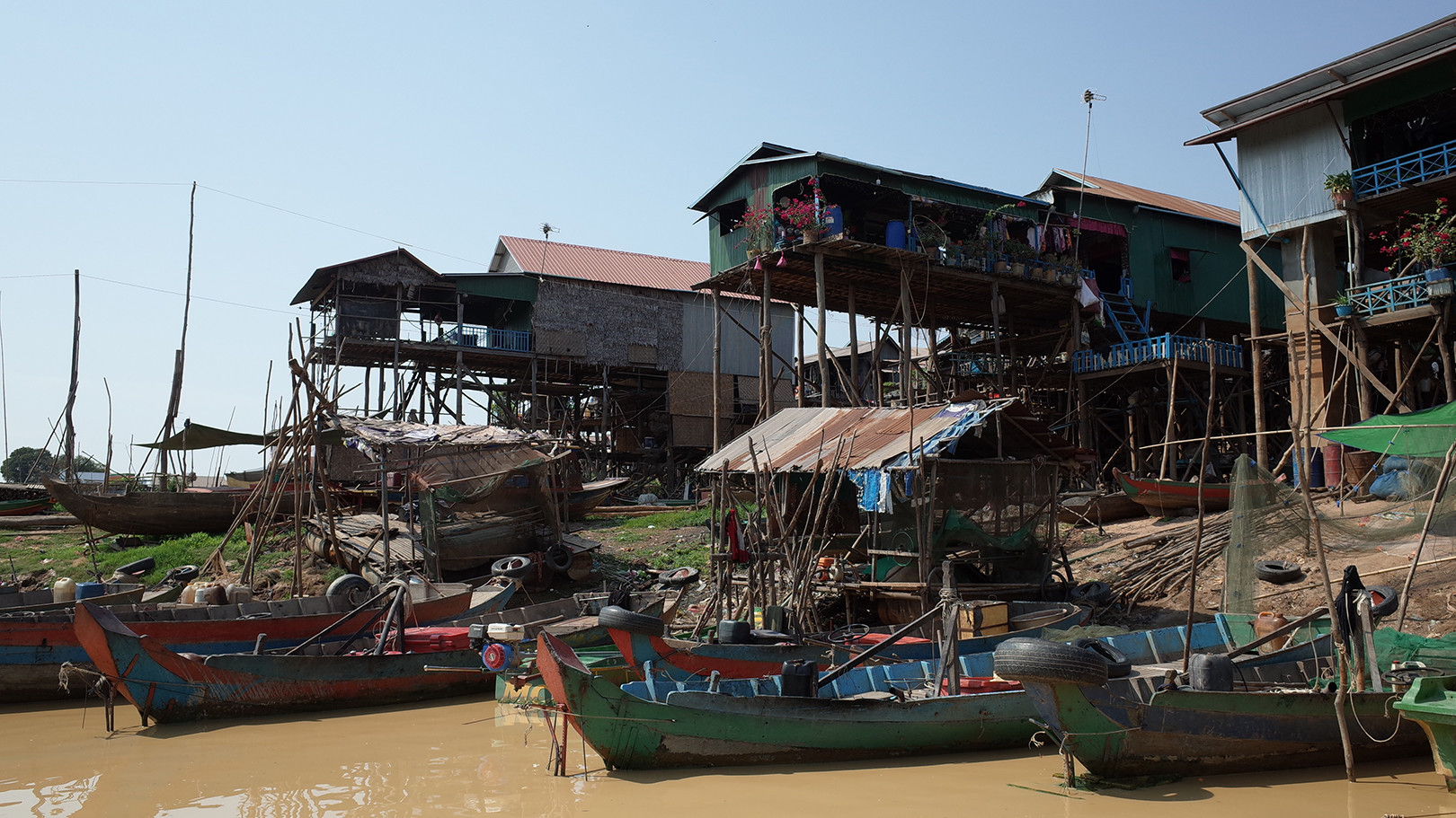 ArtStation - [REFPACK] Floating Village | Cambodia | Resources