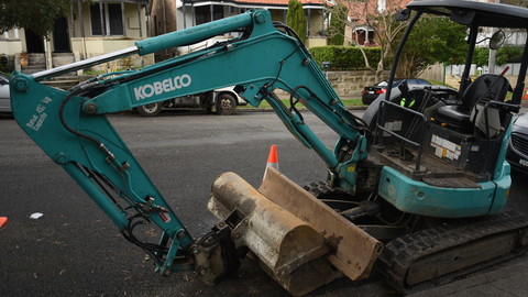 MINI EXCAVATOR Photopack