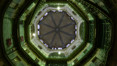 180+ Photos of the abandoned prison, the interior, and photos from the outside.