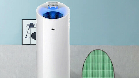 LG Puricare tower type air purifier