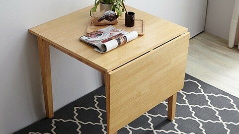 Expandable Folding Wood Table