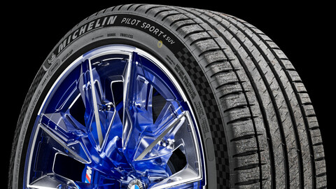 MICHELIN Pilot® Sport 4 SUV • 255/40 R21 (102Y) XL • 220/A/A