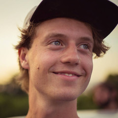 ArtStation profile picture for @slingshot