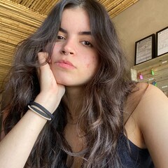 Larissa Loize