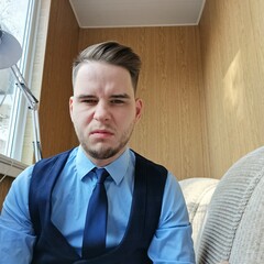 Артём Артищев